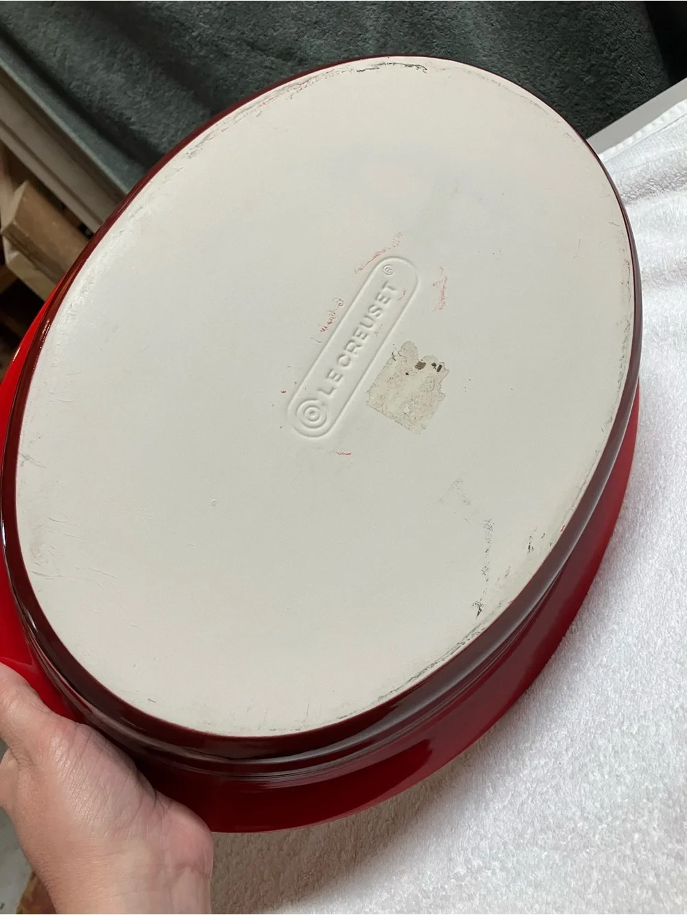 Le Creuset Stoneware Heritage Covered Oval Casserole Dish Red 17.25”